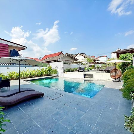 Albergue The White House Rachamankha เดอะ ไวท์เฮ้าส์ ราชมรรคา Chiang Mai Exterior foto