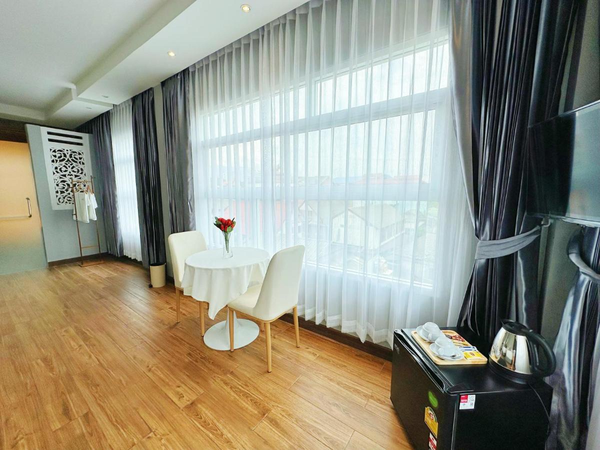 Albergue The White House Rachamankha เดอะ ไวท์เฮ้าส์ ราชมรรคา Chiang Mai Exterior foto