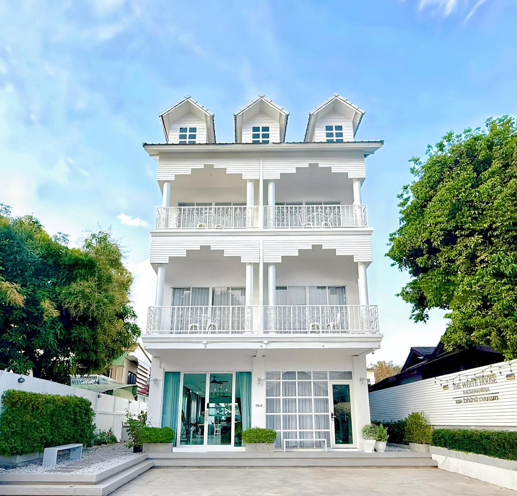 Albergue The White House Rachamankha เดอะ ไวท์เฮ้าส์ ราชมรรคา Chiang Mai Exterior foto