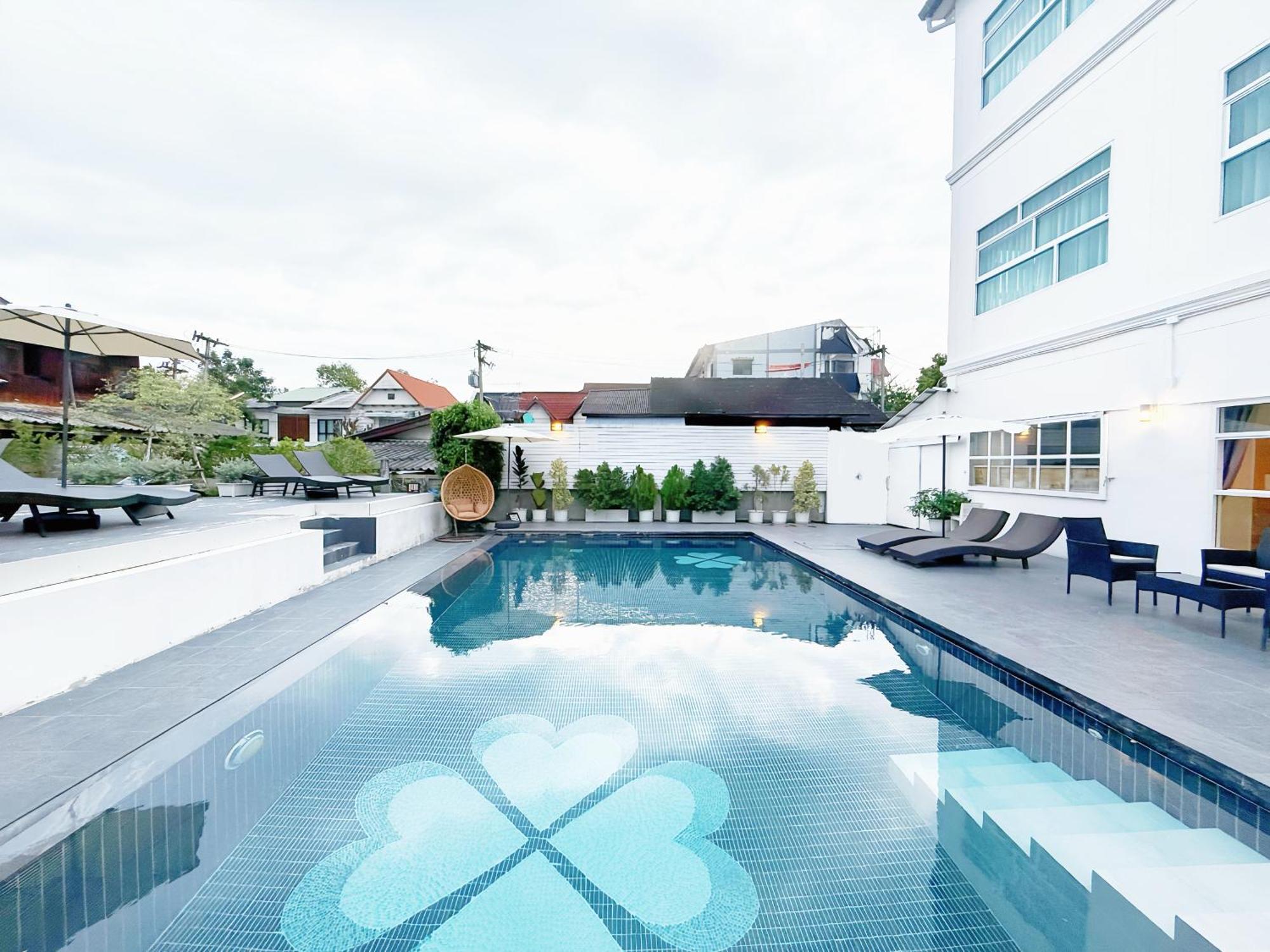 Albergue The White House Rachamankha เดอะ ไวท์เฮ้าส์ ราชมรรคา Chiang Mai Exterior foto